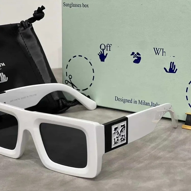 Fashionable summer casual sunglasses
