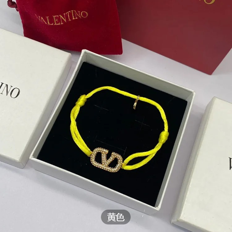 New letter bracelet multi-color versatile V letter temperament brass simple style bracelet