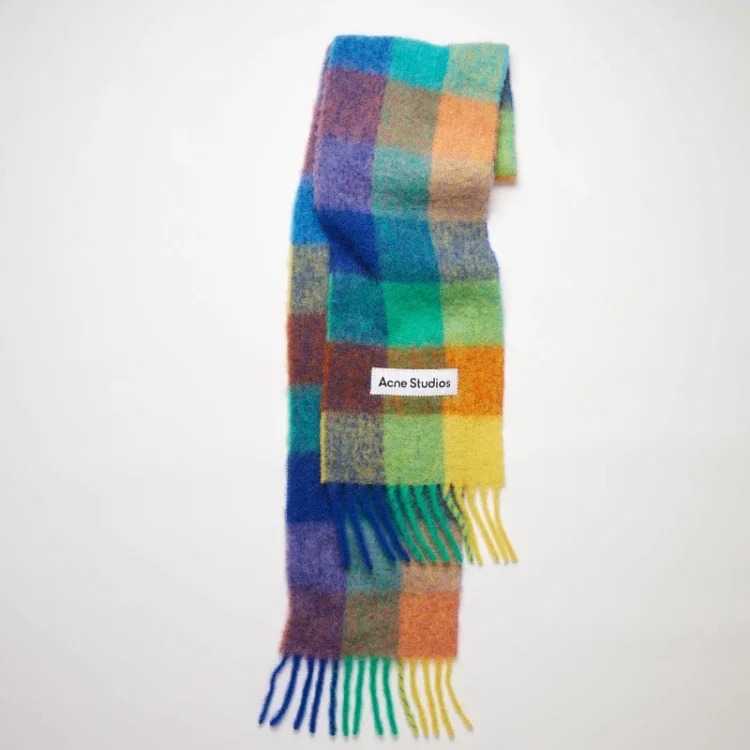 2023 autumn and winter star Yang Mi's new thickened and warm rainbow-colored plaid scarf tassel color-blocked ac shawl