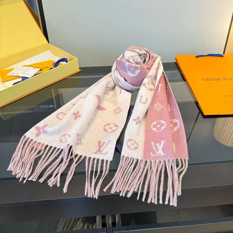 2023 autumn and winter star Yang Mi's new thickened and warm rainbow-colored plaid scarf tassel color-blocked ac shawl
