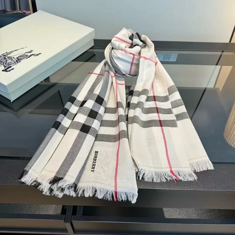2023 autumn and winter star Yang Mi's new thickened and warm rainbow-colored plaid scarf tassel color-blocked ac shawl