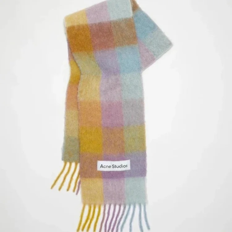 2023 autumn and winter star Yang Mi's new thickened and warm rainbow-colored plaid scarf tassel color-blocked ac shawl
