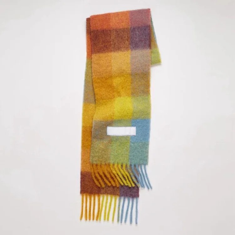 2023 autumn and winter star Yang Mi's new thickened and warm rainbow-colored plaid scarf tassel color-blocked ac shawl