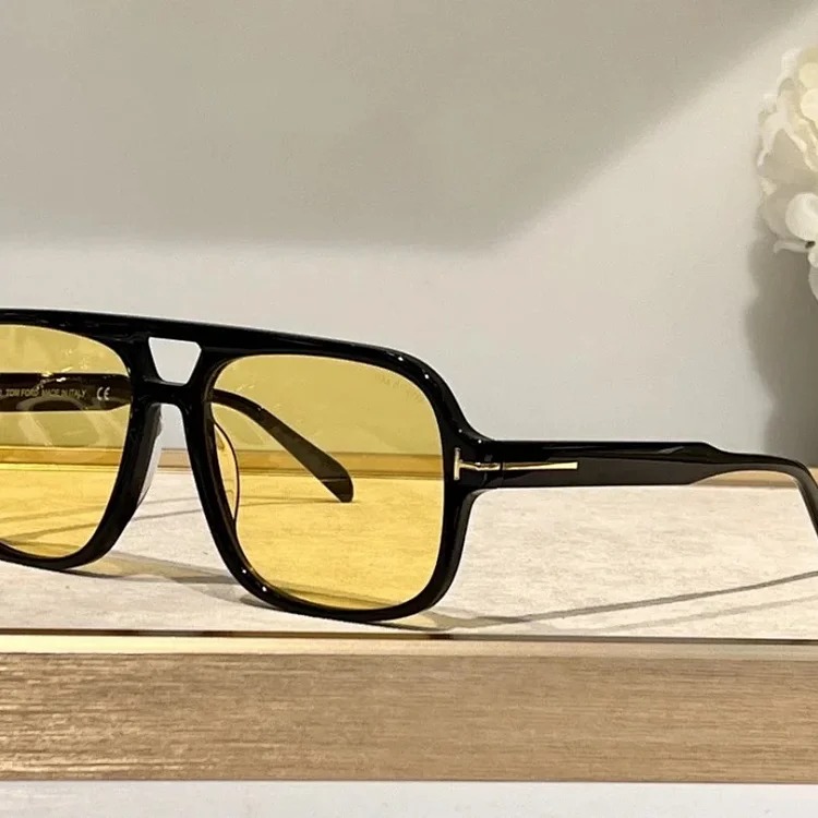 Fashionable and versatile UV protection sunglasses