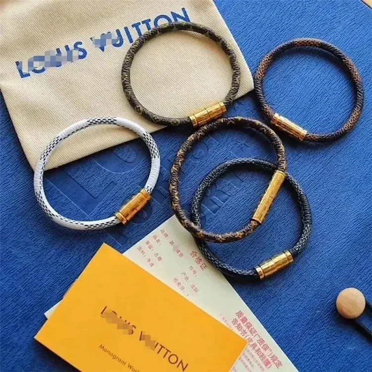 LMagnetic clasp bracelet^