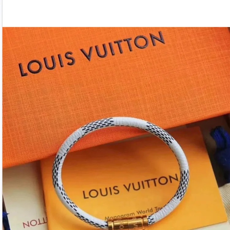 LMagnetic clasp bracelet^