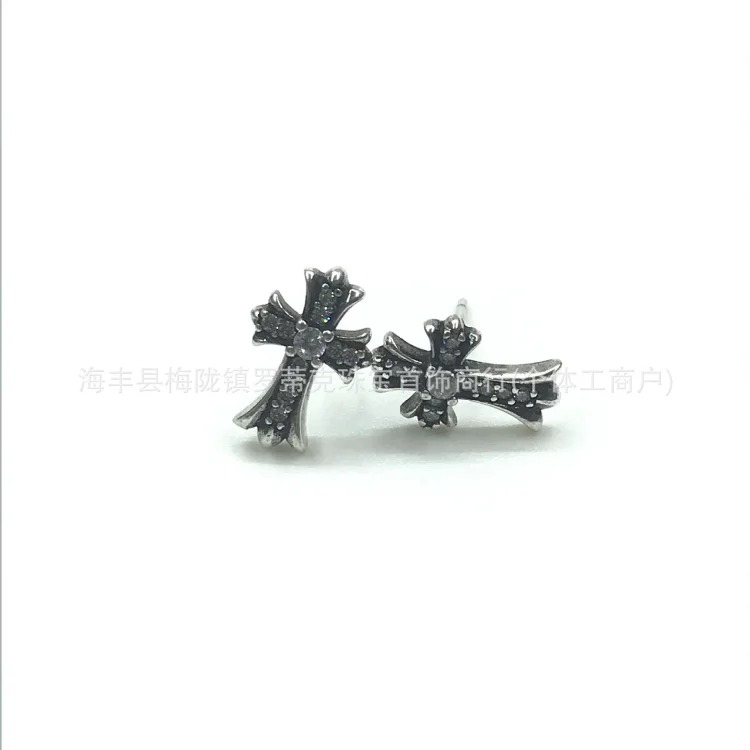 Chrome Hearts Ch trendy brand Crowe earrings for men and women cross s925 sterling silver retro needle earrings exquisite European and American cross-border earrings