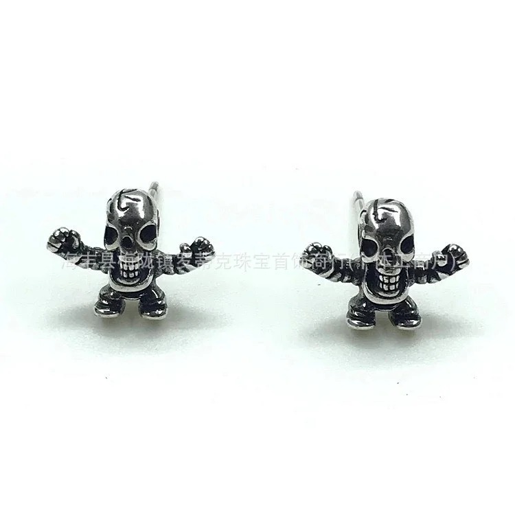 Chrome Hearts Ch trendy brand Crowe earrings for men and women cross s925 sterling silver retro needle earrings exquisite European and American cross-border earrings