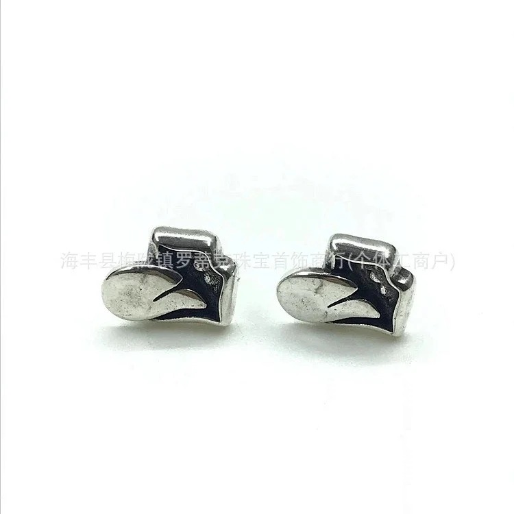 Chrome Hearts Ch trendy brand Crowe earrings for men and women cross s925 sterling silver retro needle earrings exquisite European and American cross-border earrings