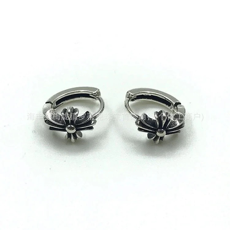 Chrome Hearts Ch trendy brand Crowe earrings for men and women cross s925 sterling silver retro needle earrings exquisite European and American cross-border earrings