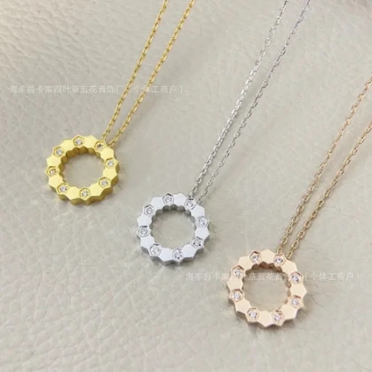 CNC high of Shang M round flower honeycomb smile necklace sun flower rhombus honeycomb necklace 18k rose gold clavicle chain image 2