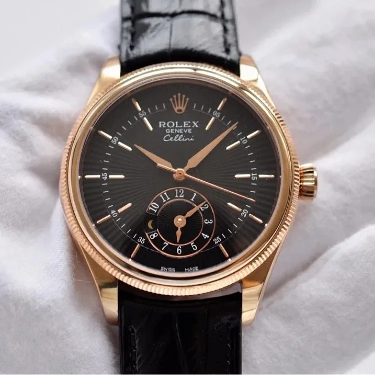 ¥560-1550 Fashionable and versatile watches