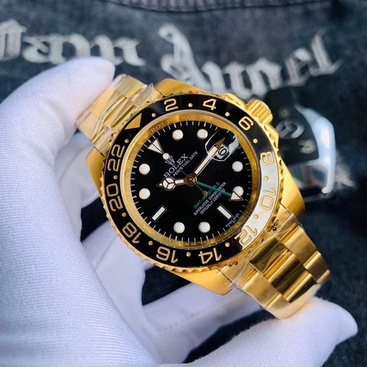 ¥560-1550 Fashionable and versatile watches