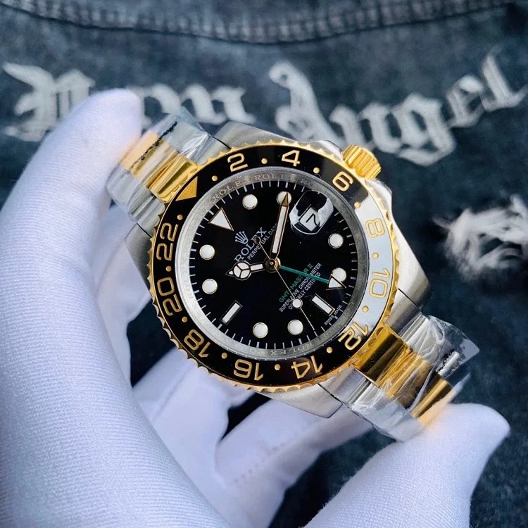 ¥560-1550 Fashionable and versatile watches
