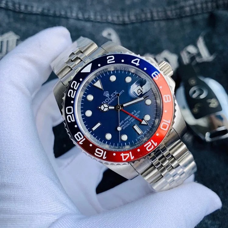 ¥560-1550 Fashionable and versatile watches