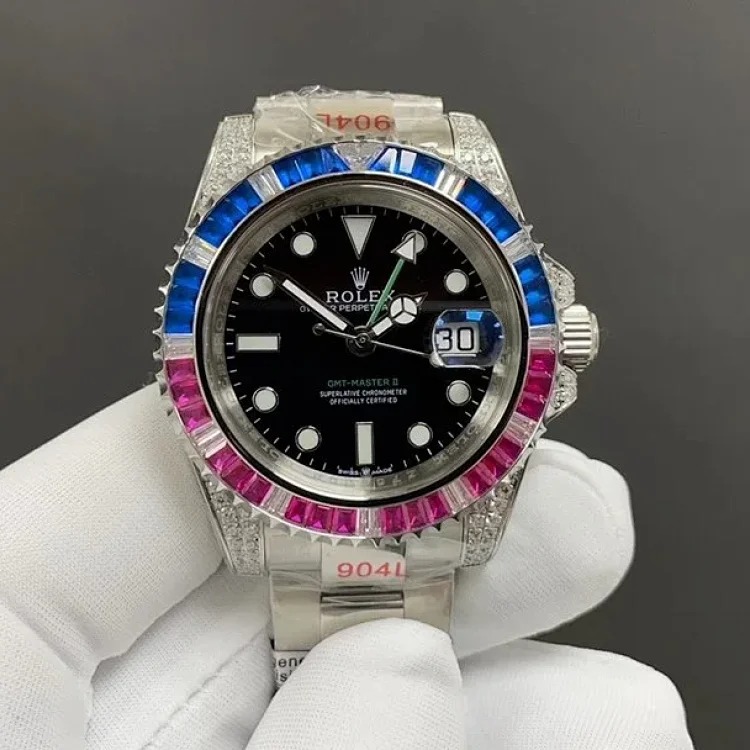 ¥560-1550 Fashionable and versatile watches