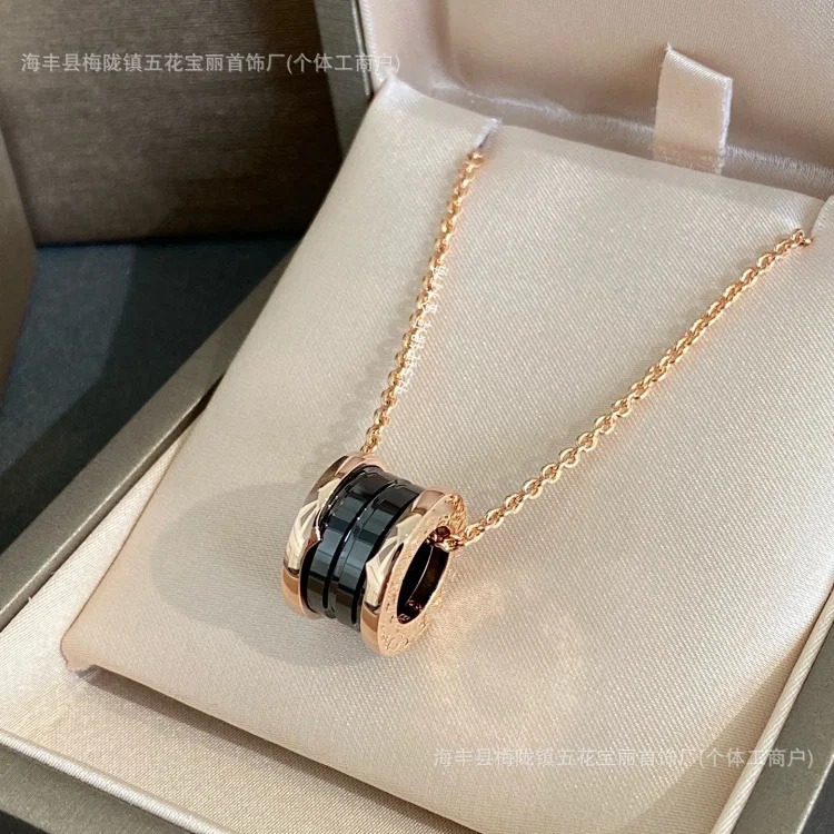 High of Baojia Xiaohongren ceramic necklace spring small waist charity model rivet edge diamond 925 silver 18k CNC image 4