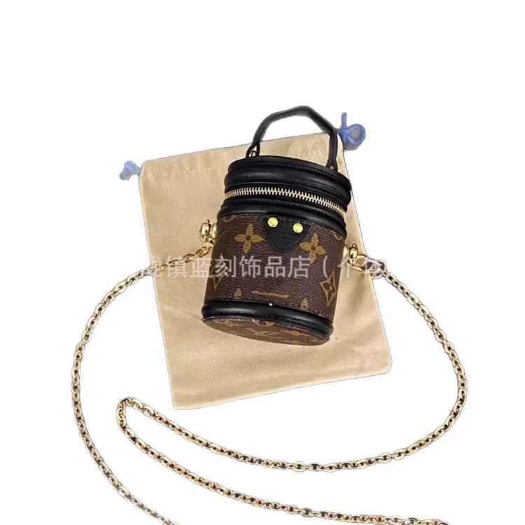 Cartoon kt cat cross-body bag cute bag pendant with zipper metal chain mini bag keychain