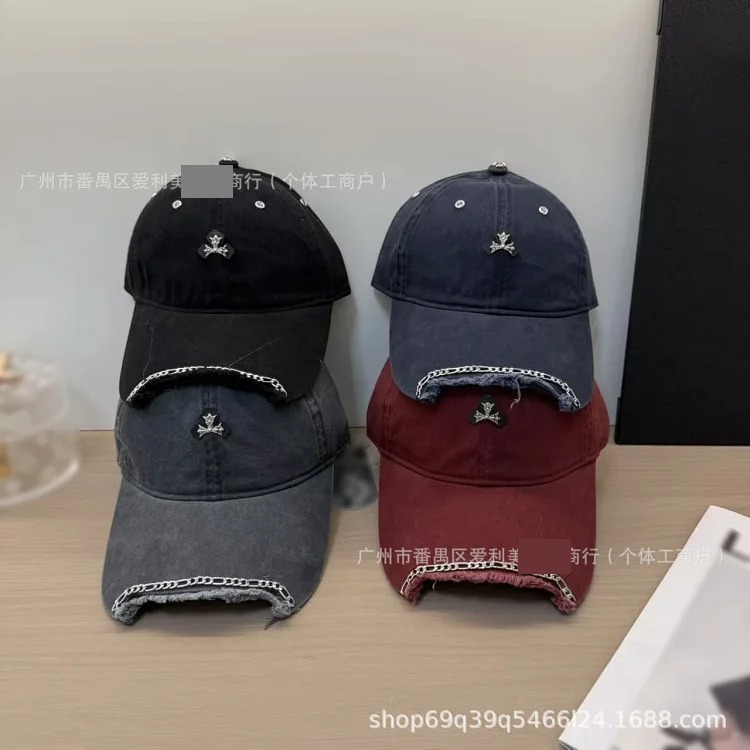 Ready-made old washed baseball cap for women, metal chain peaked cap, men's trendy brand, small soft-top sun hat with a face