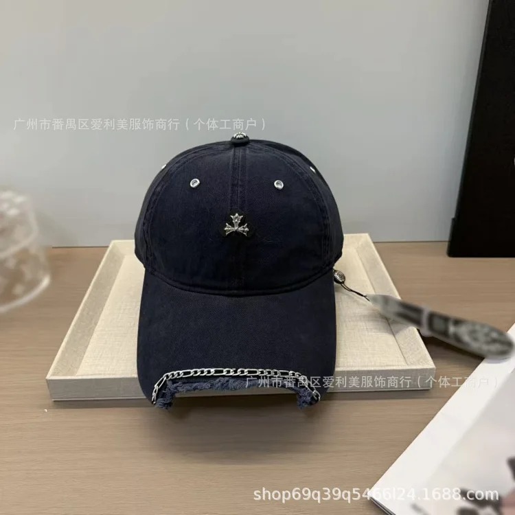 Ready-made old washed baseball cap for women, metal chain peaked cap, men's trendy brand, small soft-top sun hat with a face