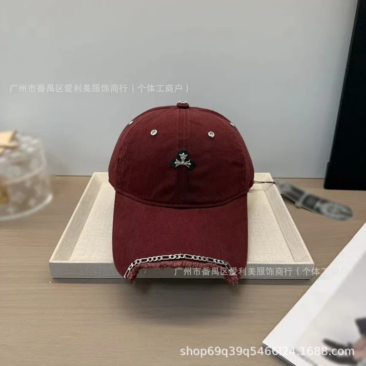 Ready-made old washed baseball cap for women, metal chain peaked cap, men's trendy brand, small soft-top sun hat with a face