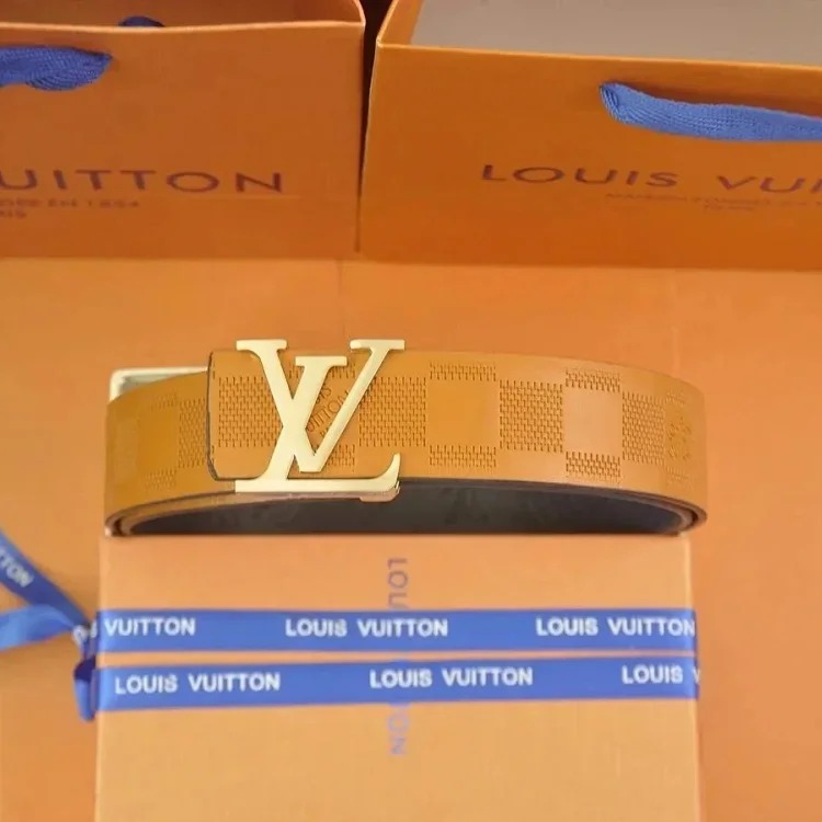Fashionable and versatile belt 047
