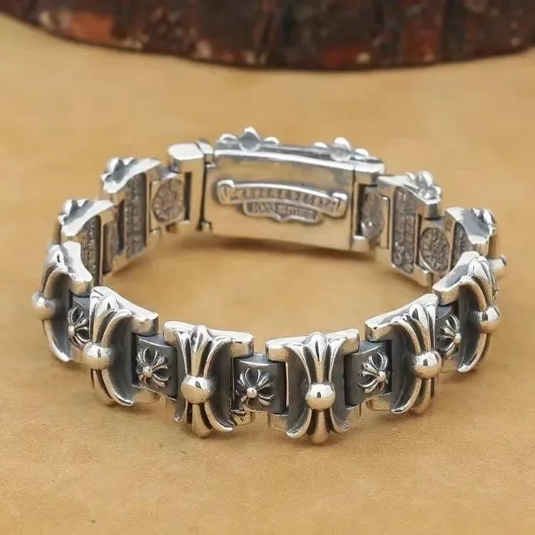 Chrome Hearts Chaoxuan Crow Heart Personalized Letter Bracelet for Men and Women Couple Retro Thai Silver Cross Dice Bracelet image 2