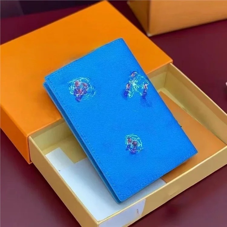 Popular holiday series small fresh graffiti passport holder wallet passport cover document bag passport card holder wallet series