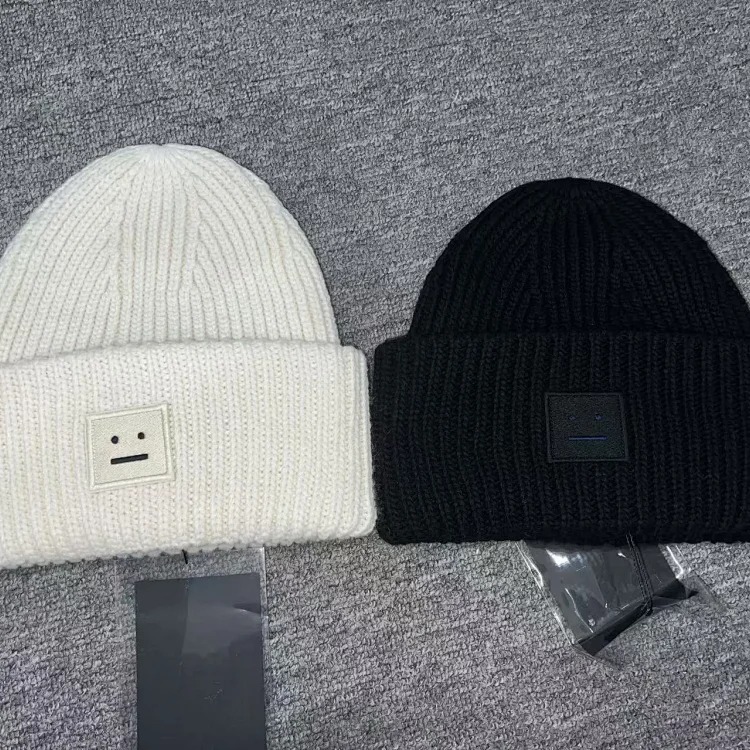 AC smiley square patch rolled hem wool hat