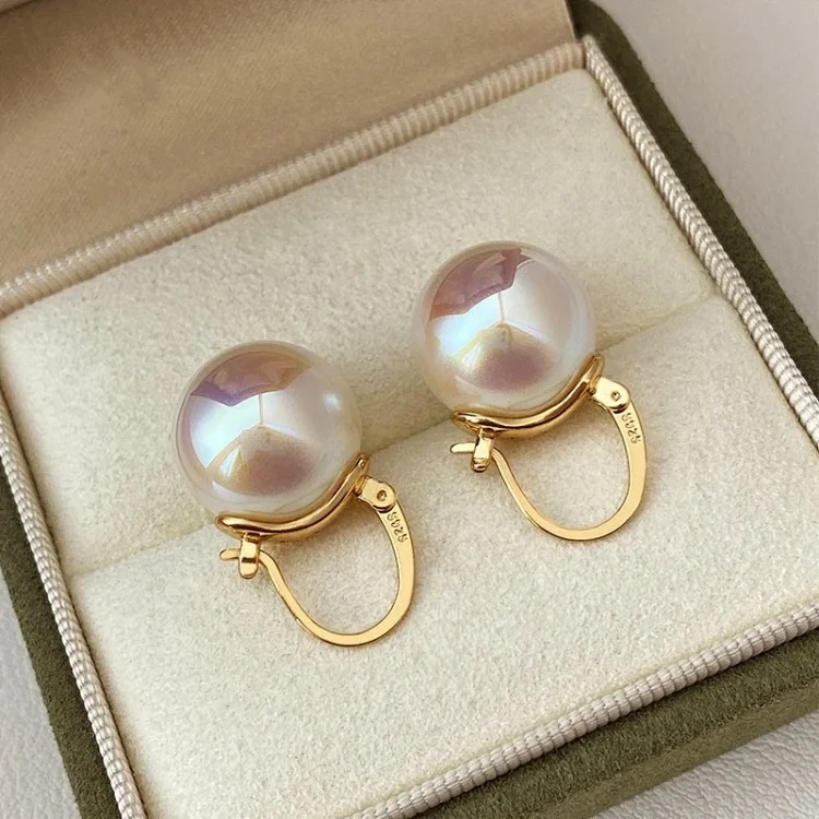 Dong Qing's same style bucket Shijia oversized pearl earrings 2025 new high-end light luxury S925 silver teapot earrings
