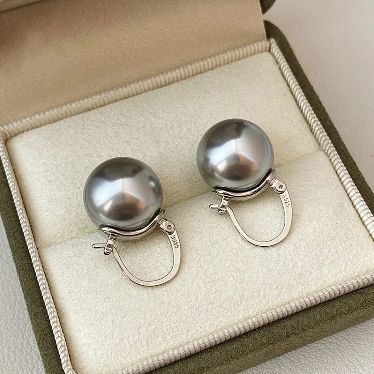 Dong Qing's same style bucket Shijia oversized pearl earrings 2025 new high-end light luxury S925 silver teapot earrings