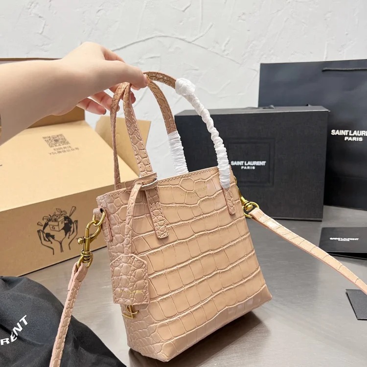Y fashion bags