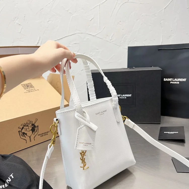 Y fashion bags