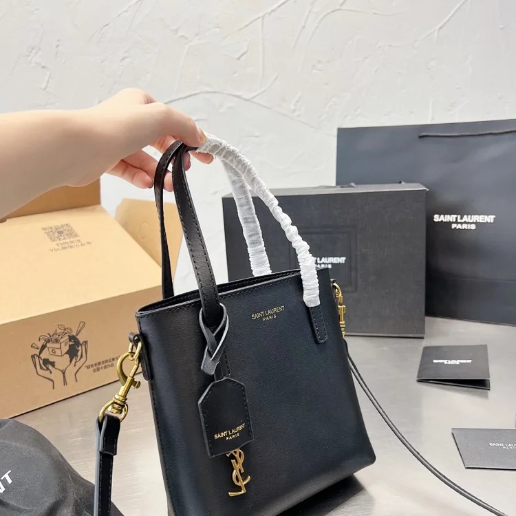 Y fashion bags
