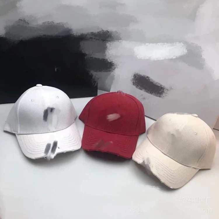 Double embroidered correct letter fashion baseball cap with face display small peaked cap for women and men versatile sun hat