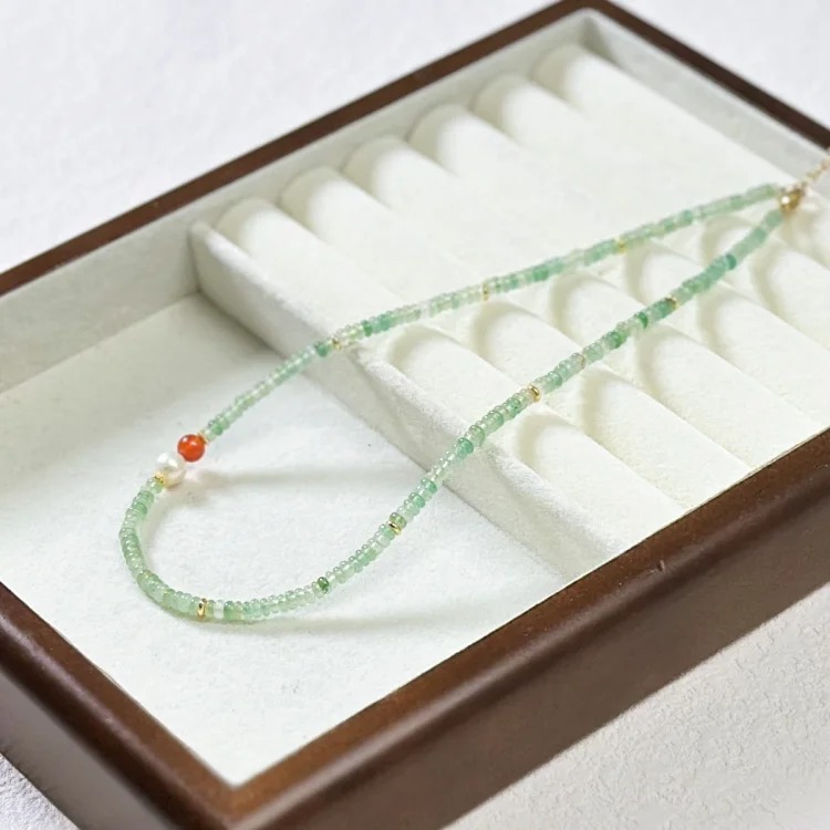 Niche high-end aventurine natural stone necklace for women, abacus beads, clavicle chain, new Chinese style retro neckwear for women
