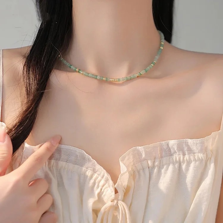 Niche high-end aventurine natural stone necklace for women, abacus beads, clavicle chain, new Chinese style retro neckwear for women