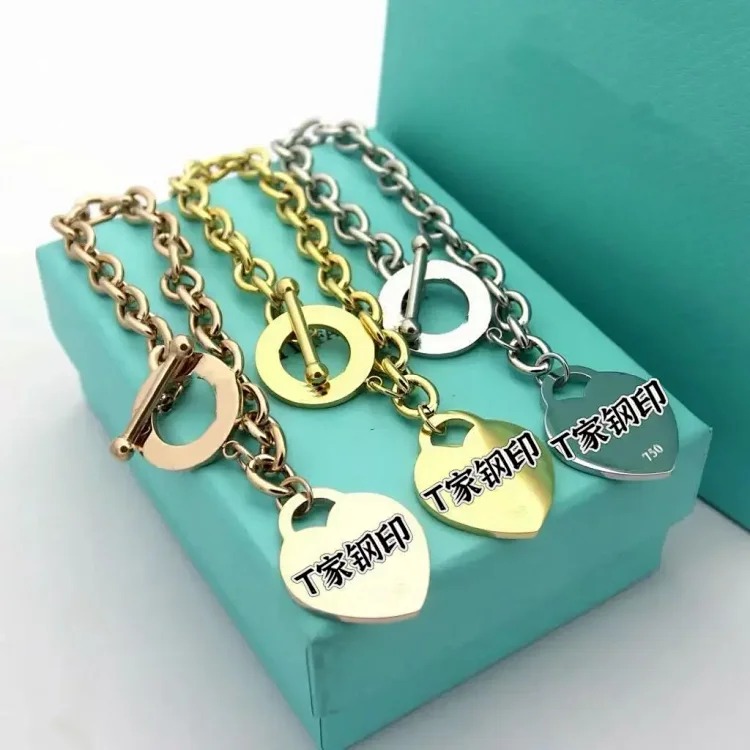 Cartier Cross-border e-commerce T home love bracelet European and American light luxury versatile couple titanium steel bracelet necklace letter pendant heart shape