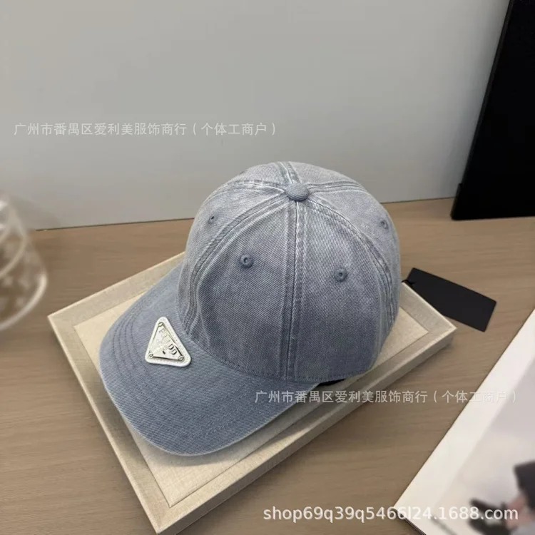 Prada Spot retro washed old baseball cap men's trendy triangle logo peaked cap women's soft top face-showing small sun hat