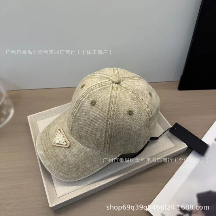 Prada Spot retro washed old baseball cap men's trendy triangle logo peaked cap women's soft top face-showing small sun hat