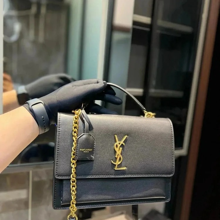 XM01- fashionable bag collection image 5