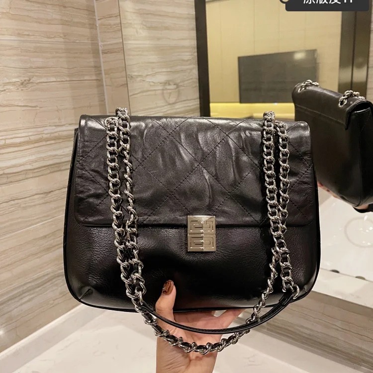 G fashion bag