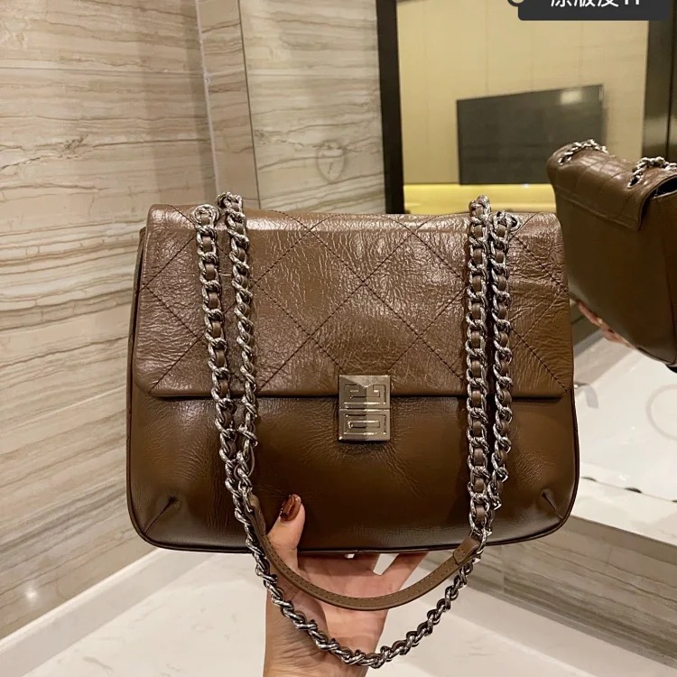 G fashion bag