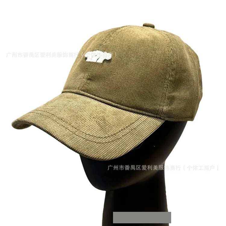 New Fashion Simple Solid Color Baseball Hat Women's Summer Korean Face Revealing Small Peaked Cap Men's Couple Hat Wholesale