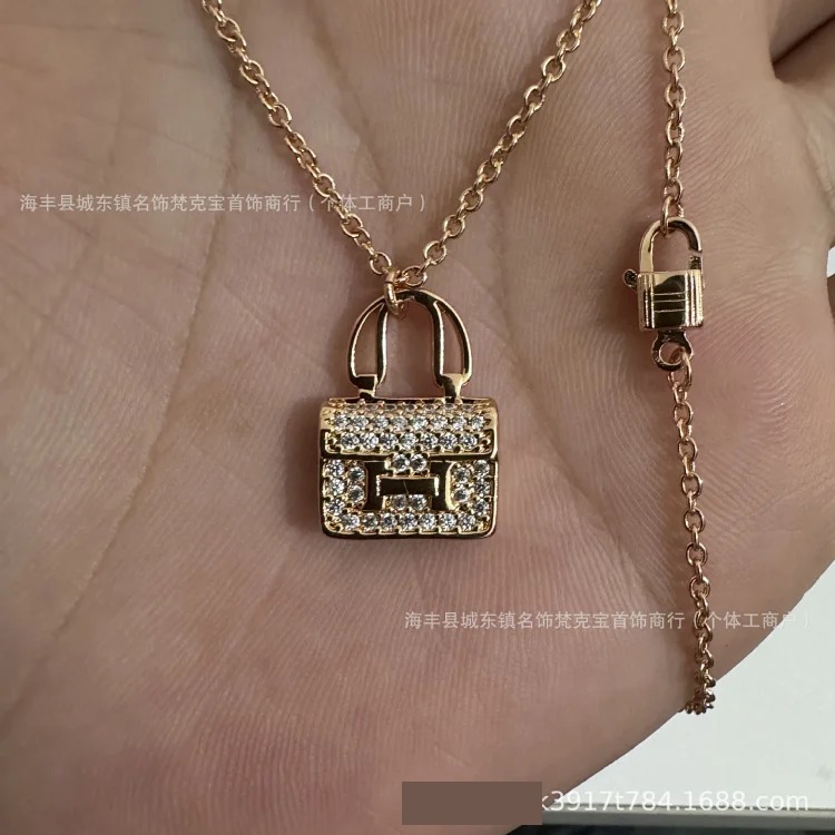 New H Kangkang bag necklace for women sterling silver high V gold rose gold light luxury niche internet celebrity full diamond clavicle chain(pic3) New H Kangkang bag necklace for women sterling silver high V gold rose gold light luxury niche internet celebrity full diamond clavicle chain