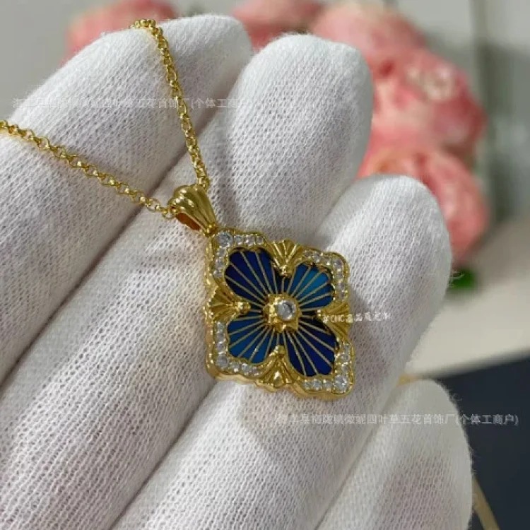 Necklace opera palace style double-sided brushed enamel diamond clavicle chain necklace gold plated 18K image 3