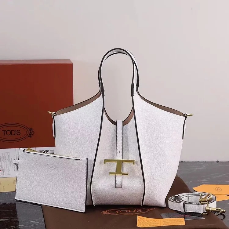 T fashion bag