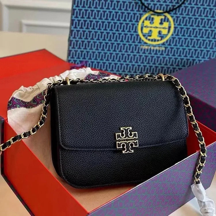Torty Burch new tofu bag chain shoulder armpit bag high-end fashion versatile portable small square bag for women(pic5) Torty Burch new tofu bag chain shoulder armpit bag high-end fashion versatile portable small square bag for women