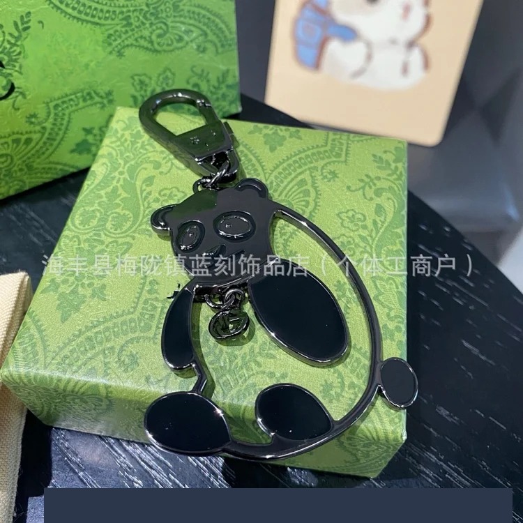 Gucci Gujia double G parrot keychain creative pendant cartoon keychain alloy accessories new Zi key chain pendant