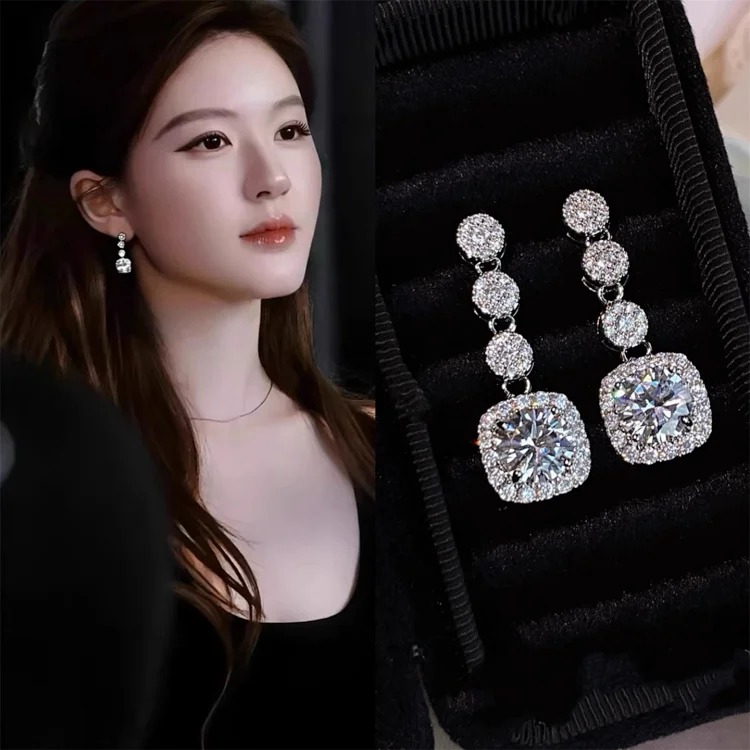 Zhao Lusi and Xu Yan's same style full-diamond earrings, light luxury, high-end and elegant, daily earrings for women, Xu me is dazzling